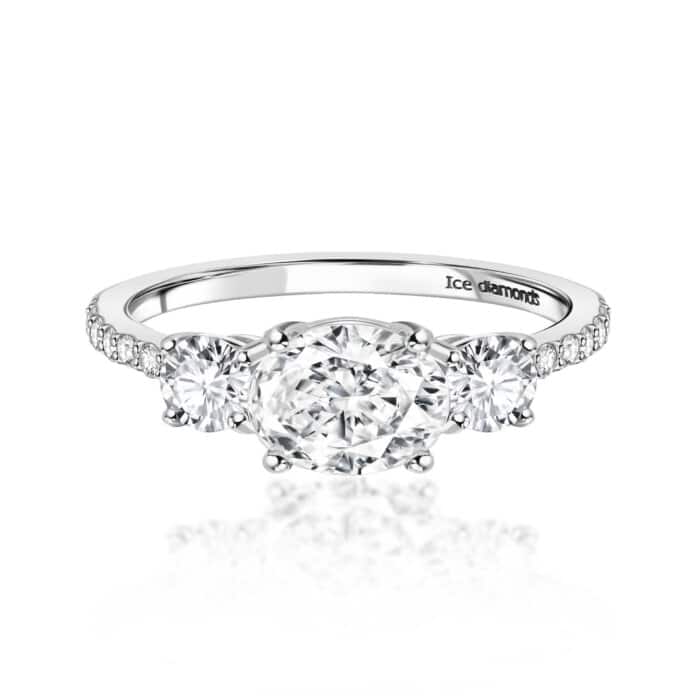 טבעת אליאן בעיצוב אנגלי כסופה 1.93 קראט אבני מואנייס ice diamonds